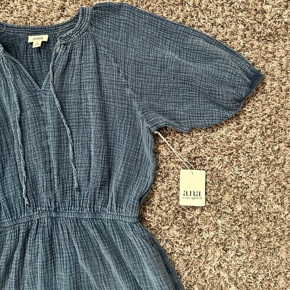 a.n.a Women’s Short Sleeve Popover Dress, 100% Cotton - Acid Wash Denim- NWT - Picture 12 of 14